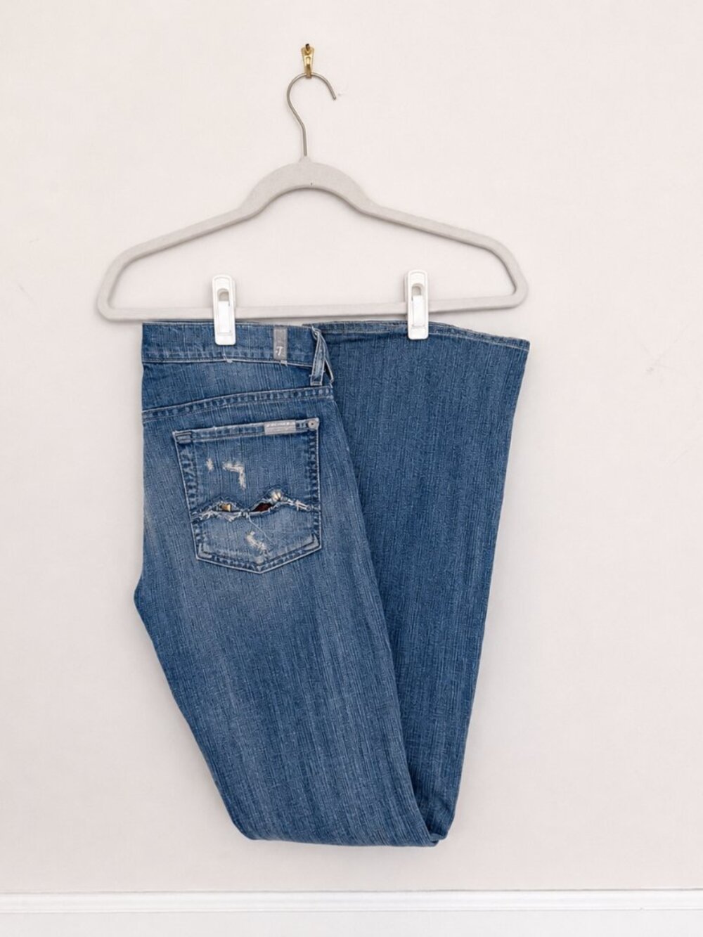 7 For All Mankind Distressed Bootcut Jeans Women's Size 27 Light Wash